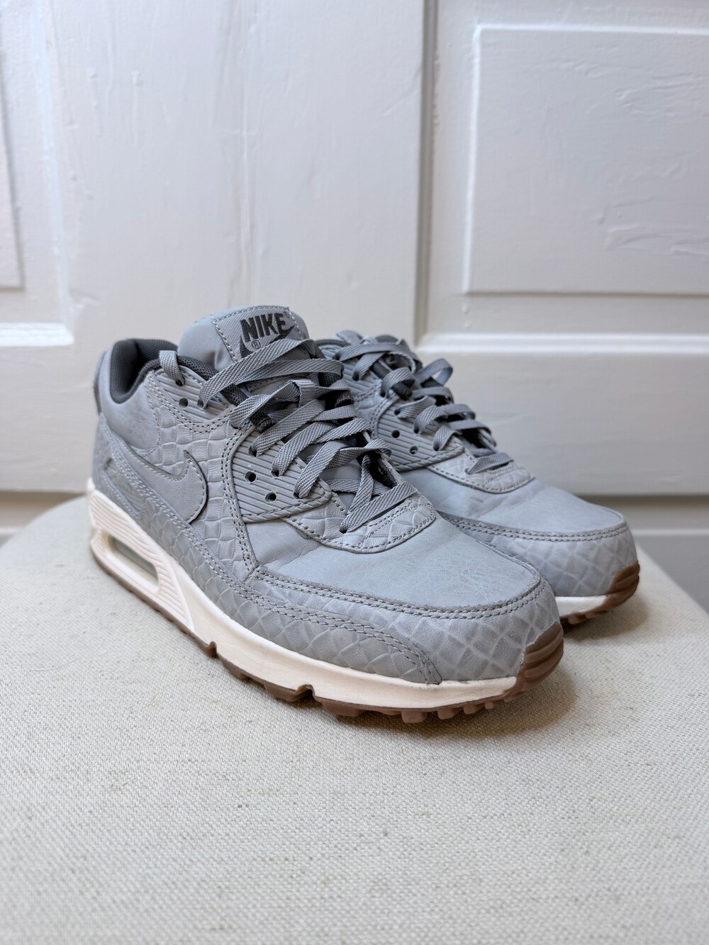 Nike Women's Air Max 90 Premium Wolf Grey Women's Size 6.5